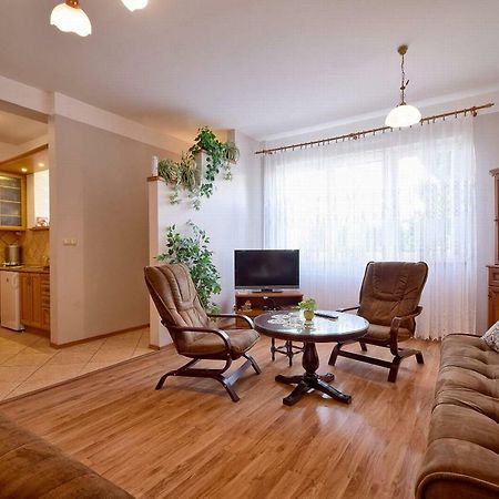 Apartament Zuzia จวีร์ซีโน ภายนอก รูปภาพ